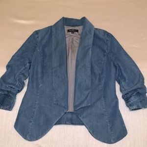 Velvet Heart | Denim Ruched Sleeve Blazer